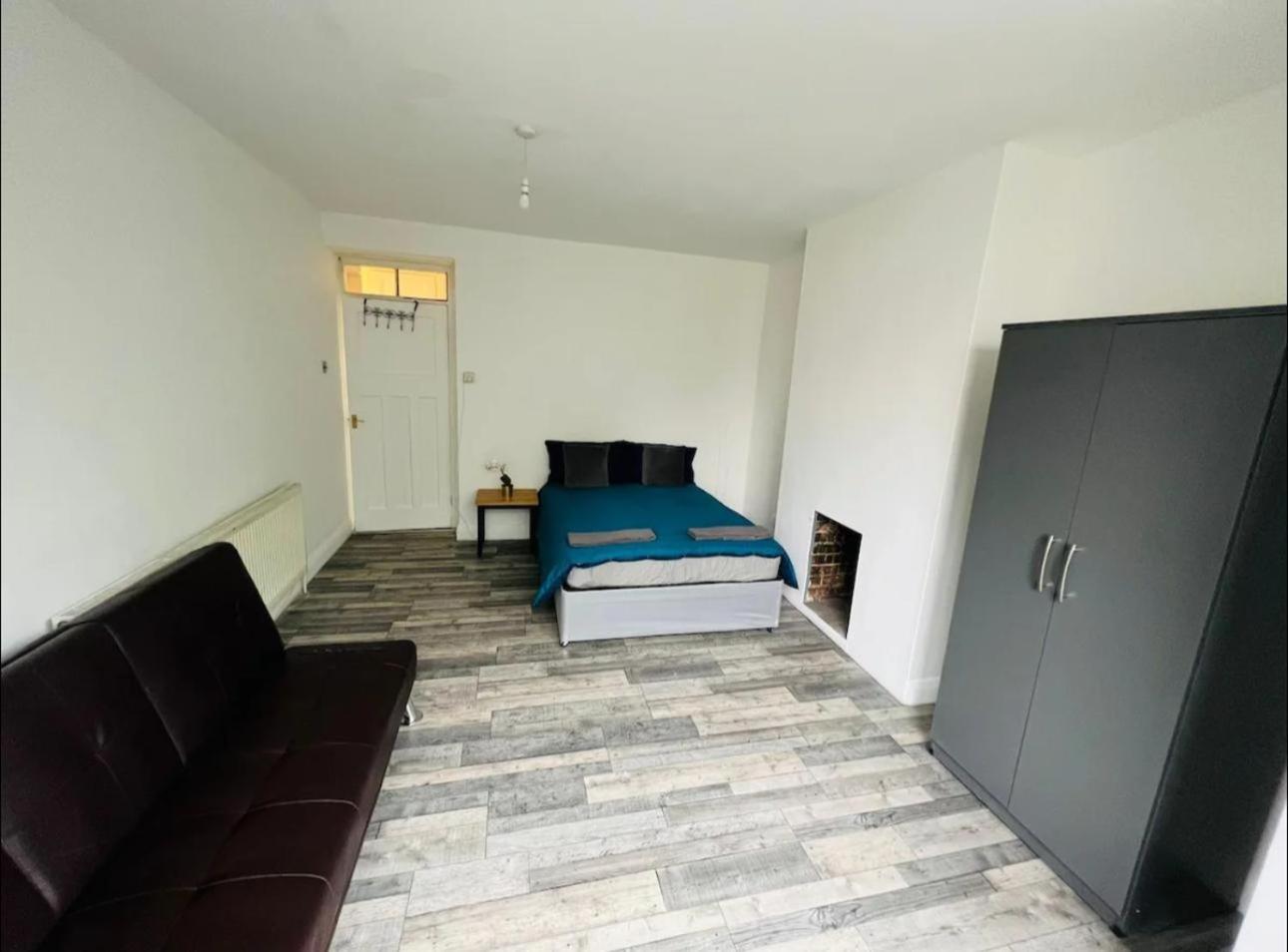 Tower Bridge Family Flats Apartment London Exterior photo